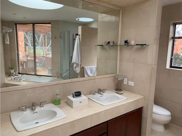 Apartamento PH  Dúplex Venta en Montearroyo con Terrazas.