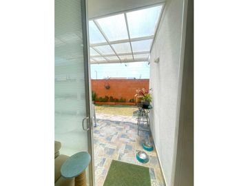 *SE VENDE CASA EN EL CASTILLO JAMUNDI CR 8968949