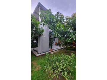 *SE VENDE CASA EN EL CASTILLO JAMUNDI CR 8968959