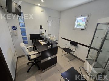 Casa en  Venta 3 dormitorios con jardín