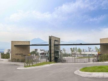 CASA EN VENTA EN CUMBRES ELITE PREMIER SECTOR ALPES