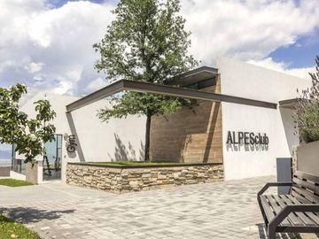 CASA EN VENTA EN CUMBRES ELITE PREMIER SECTOR ALPES