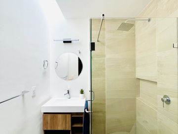 Departamento en Venta de Dos Plantas Contemporaneo en Zakia