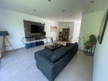 Venta de Hermosa Casa de Campo en Condominio Praderas de San Andrés