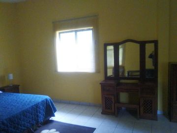 Quinta $320 mto2 (terreno y Construccion)