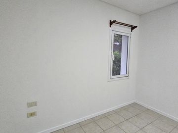 Neuquen. Venta Casa 2 dormitorios (suite) en una sola planta. Barrio Rincon Club de Campo