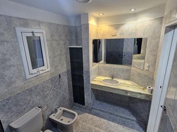 Neuquen. Venta Casa 2 dormitorios (suite) en una sola planta. Barrio Rincon Club de Campo