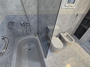 Neuquen. Venta Casa 2 dormitorios (suite) en una sola planta. Barrio Rincon Club de Campo