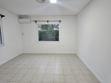 Neuquen. Venta Casa 2 dormitorios (suite) en una sola planta. Barrio Rincon Club de Campo
