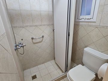Neuquen. Venta Casa 2 dormitorios (suite) en una sola planta. Barrio Rincon Club de Campo