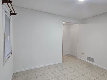 Neuquen. Venta Casa 2 dormitorios (suite) en una sola planta. Barrio Rincon Club de Campo