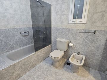 Neuquen. Venta Casa 2 dormitorios (suite) en una sola planta. Barrio Rincon Club de Campo