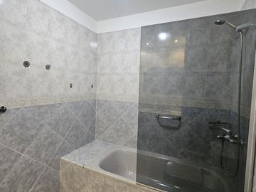 Neuquen. Venta Casa 2 dormitorios (suite) en una sola planta. Barrio Rincon Club de Campo