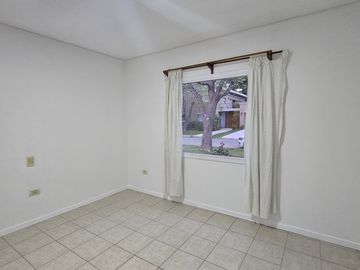 Neuquen. Venta Casa 2 dormitorios (suite) en una sola planta. Barrio Rincon Club de Campo