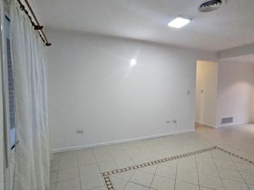 Neuquen. Venta Casa 2 dormitorios (suite) en una sola planta. Barrio Rincon Club de Campo