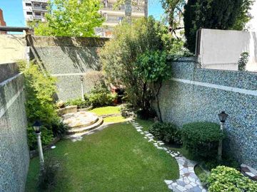 Venta 6 ambientes/Piso/2 cocheras/Impec/Reformado