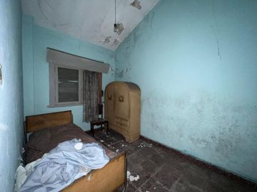 VENTA CASA 3 AMBIENTES - ISIDRO CASANOVA