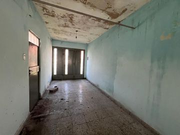 VENTA CASA 3 AMBIENTES - ISIDRO CASANOVA