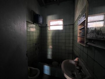 VENTA CASA 3 AMBIENTES - ISIDRO CASANOVA