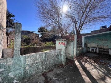 VENTA CASA 3 AMBIENTES - ISIDRO CASANOVA