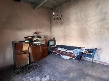 VENTA CASA 3 AMBIENTES - ISIDRO CASANOVA