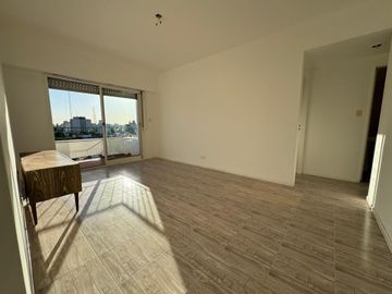 DEPARTAMENTO VENTA CABALLITO 2 AMBIENTES BALCON