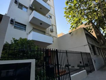 DEPARTAMENTO VENTA CABALLITO 2 AMBIENTES BALCON