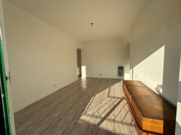 DEPARTAMENTO VENTA CABALLITO 2 AMBIENTES BALCON