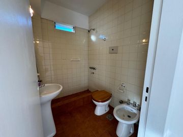 DEPARTAMENTO VENTA CABALLITO 2 AMBIENTES BALCON
