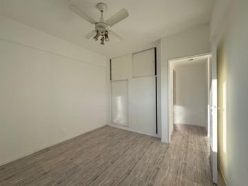 DEPARTAMENTO VENTA CABALLITO 2 AMBIENTES BALCON