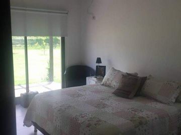 Oferta Vendo Casa Quinta amplia con 3200 m2 . Cuadro Benegas. San Rafael