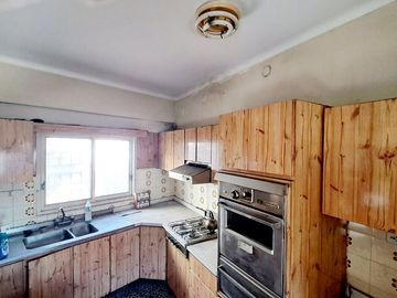 VENTA CASA 5 AMB, GARAGE, LOCALES, EL PALOMAR