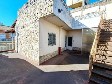 VENTA CASA 5 AMB, GARAGE, LOCALES, EL PALOMAR