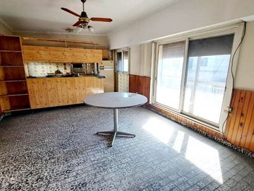 VENTA CASA 5 AMB, GARAGE, LOCALES, EL PALOMAR
