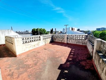 VENTA CASA 5 AMB, GARAGE, LOCALES, EL PALOMAR