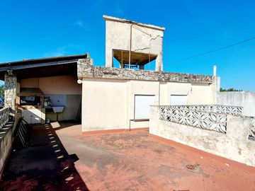 VENTA CASA 5 AMB, GARAGE, LOCALES, EL PALOMAR