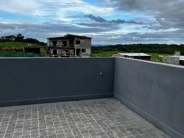 CASA PRADERAS DEL NOGAL