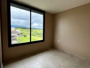 CASA PRADERAS DEL NOGAL