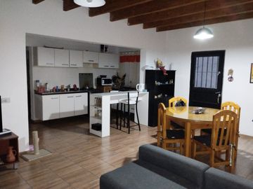 VENTA casa moderna en Jesus Nazareno BÂ° AMPA Guaymallen Mendoza