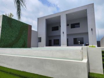 Casa en venta en Santiago Nuevo Leon