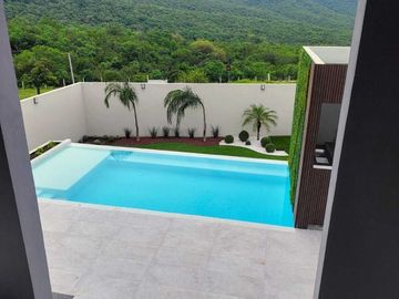 Casa en venta en Santiago Nuevo Leon