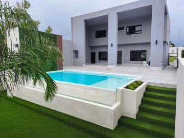 Casa en venta en Santiago Nuevo Leon