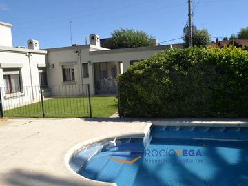 Casa en venta en Country Banco Provincia
