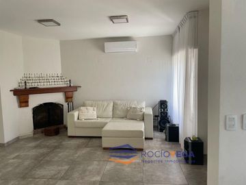 Casa en venta en Country Banco Provincia