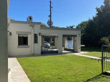 Casa en venta en Country Banco Provincia