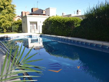 Casa en venta en Country Banco Provincia