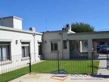 Casa en venta en Country Banco Provincia