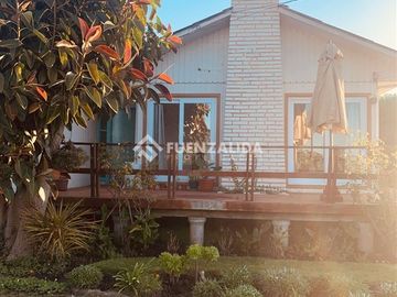Casa en Venta en Teniente Cruz