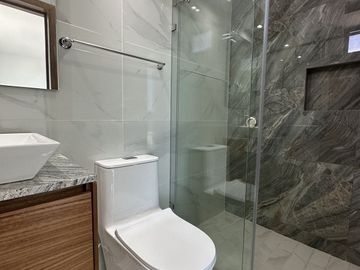 Hermosa casa en VENTA en Valle Imperial