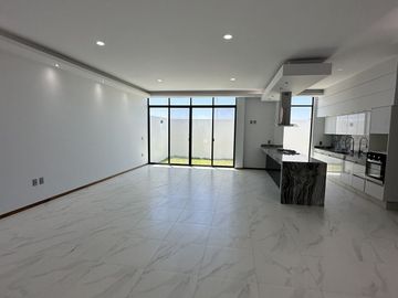 Hermosa casa en VENTA en Valle Imperial